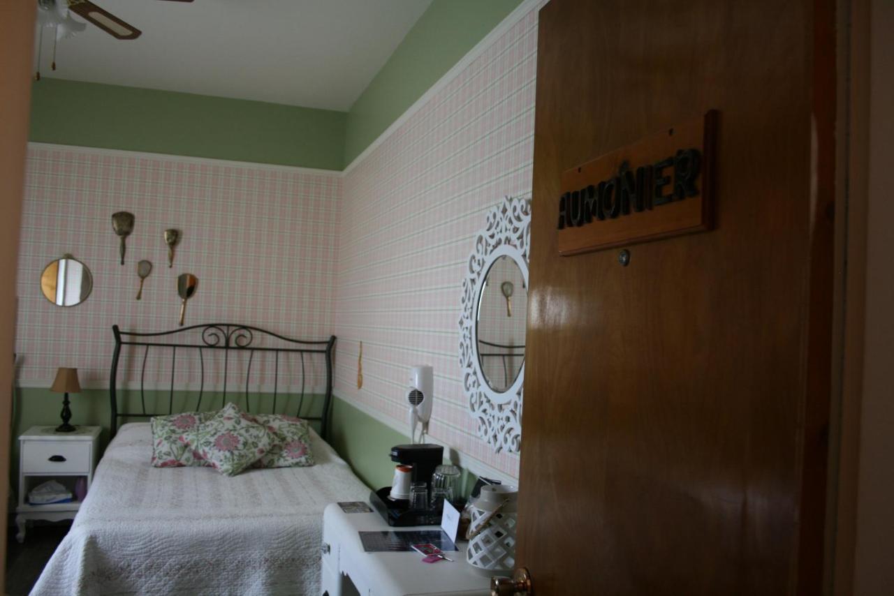 Auberge Presbytere Mont Lac-Vert Hébertville 외부 사진