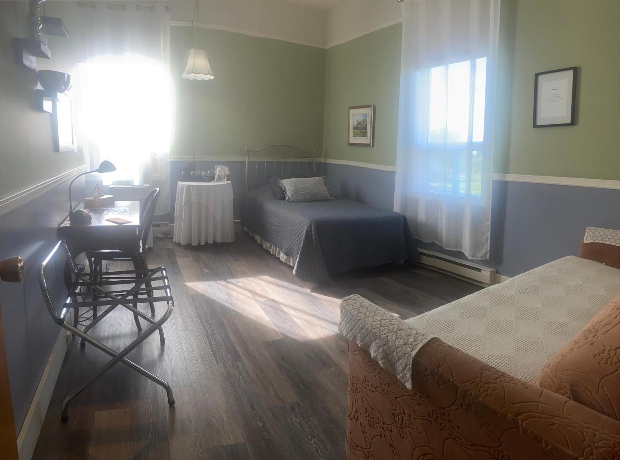 Auberge Presbytere Mont Lac-Vert Hébertville 외부 사진