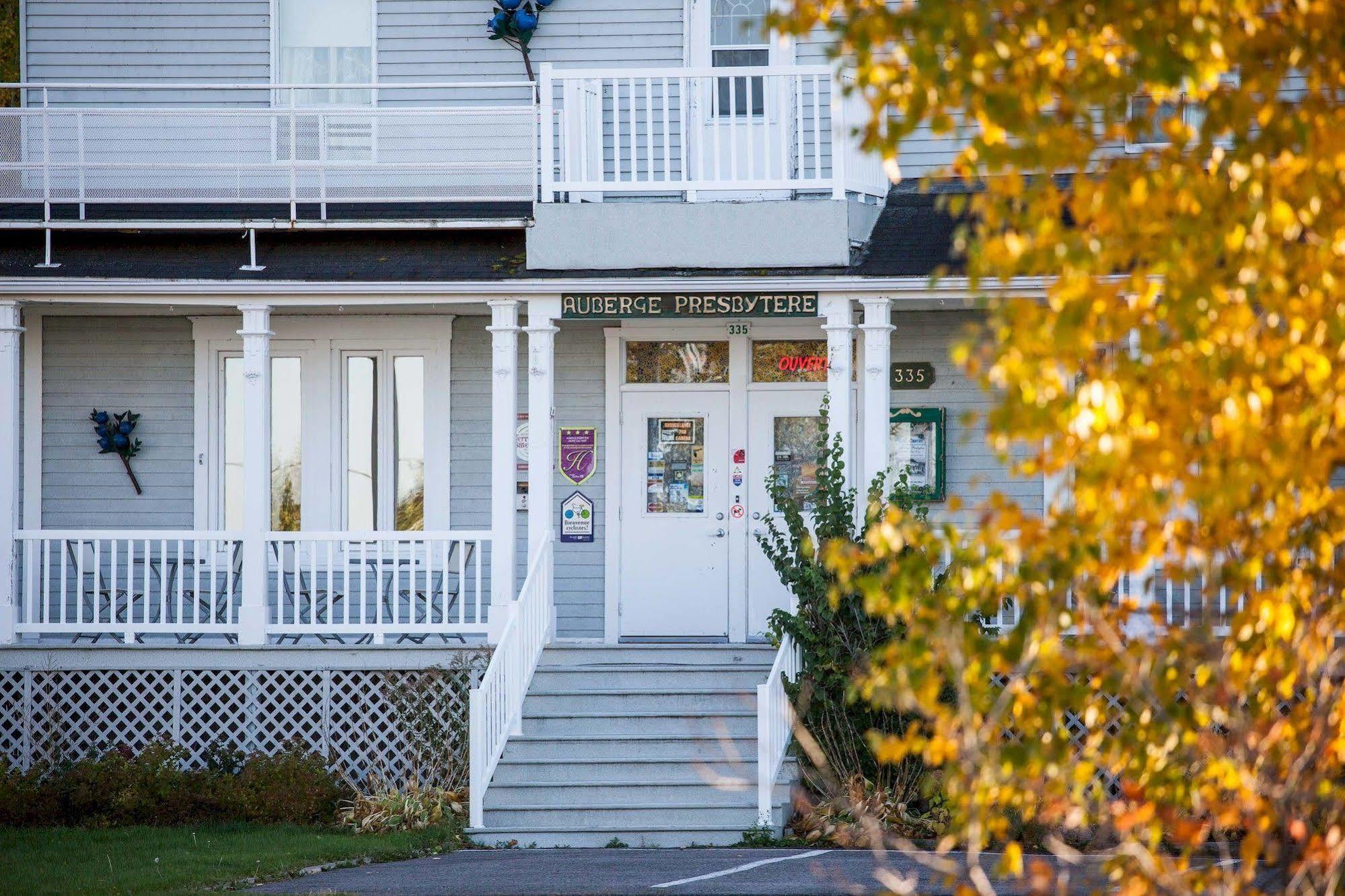 Auberge Presbytere Mont Lac-Vert Hébertville 외부 사진